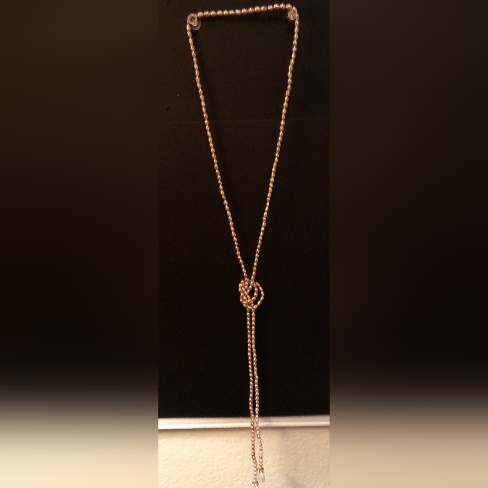 NWOT Pale Pink Small Beaded Pearl Necklace